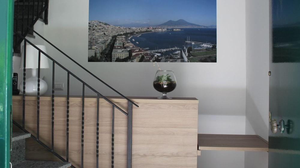 Hotiday Room Collection - Napoli Residenza Scarlatti Exteriör bild
