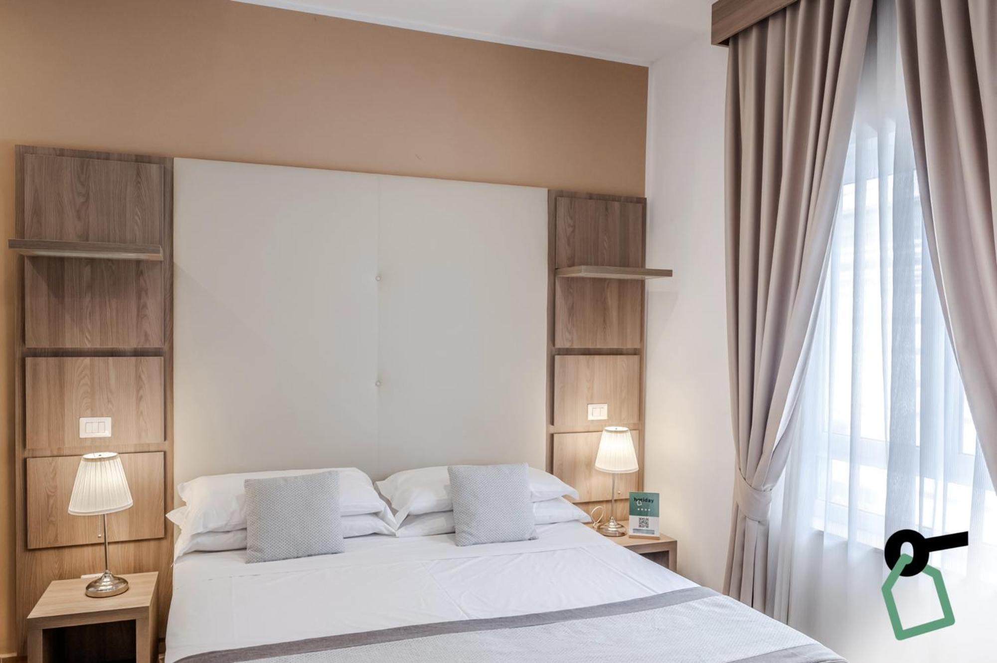 Hotiday Room Collection - Napoli Residenza Scarlatti Exteriör bild