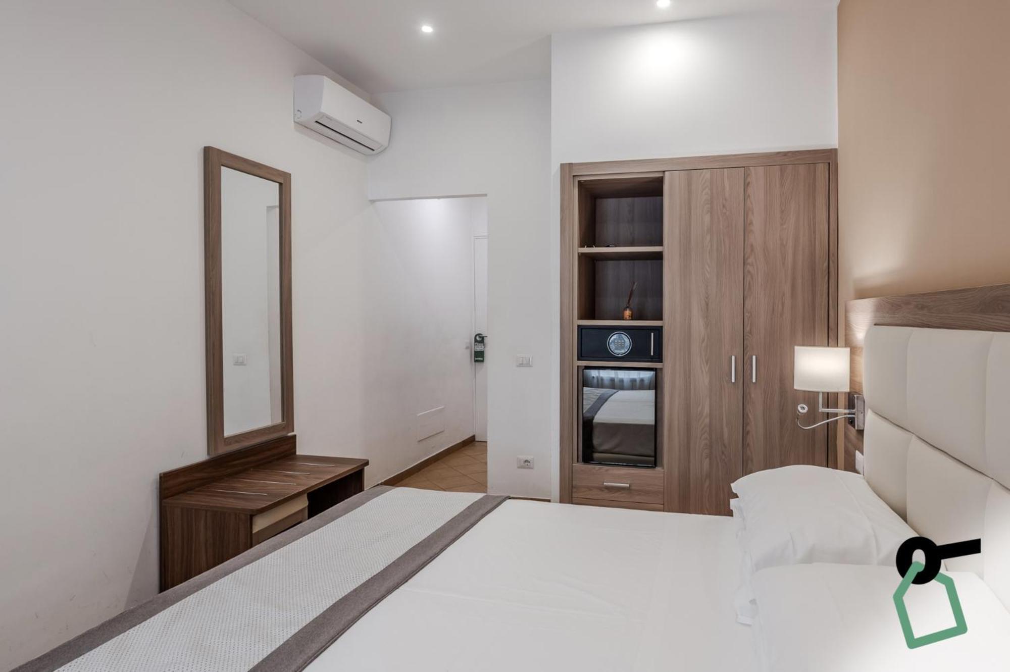 Hotiday Room Collection - Napoli Residenza Scarlatti Exteriör bild