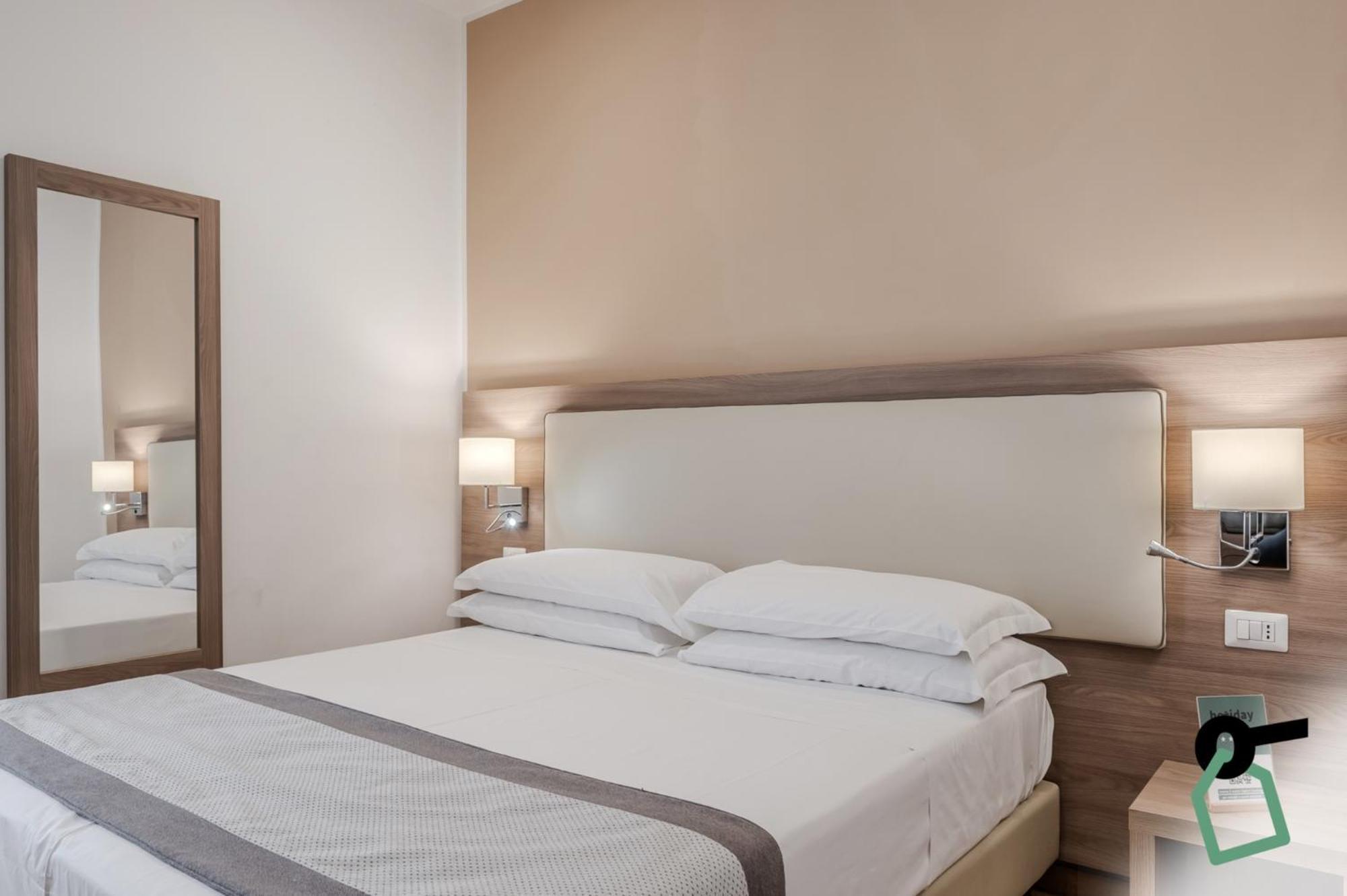 Hotiday Room Collection - Napoli Residenza Scarlatti Exteriör bild